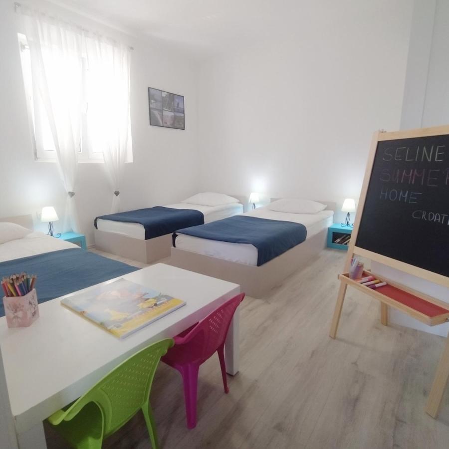 Seline Summer Home Buitenkant foto