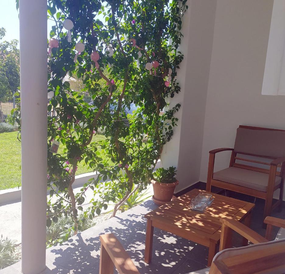 Seline Summer Home Buitenkant foto